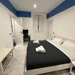 Notte A Mazzini Alojamento de Acomodação e Pequeno-almoço 4*