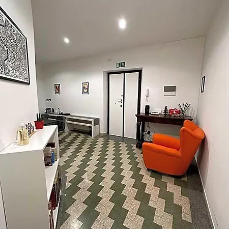 Alojamento de Acomodação e Pequeno-almoço Notte A Mazzini