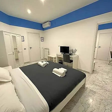 Notte A Mazzini Alojamento de Acomodação e Pequeno-almoço 4*